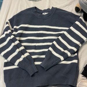 Hollister blue stripes sweater small